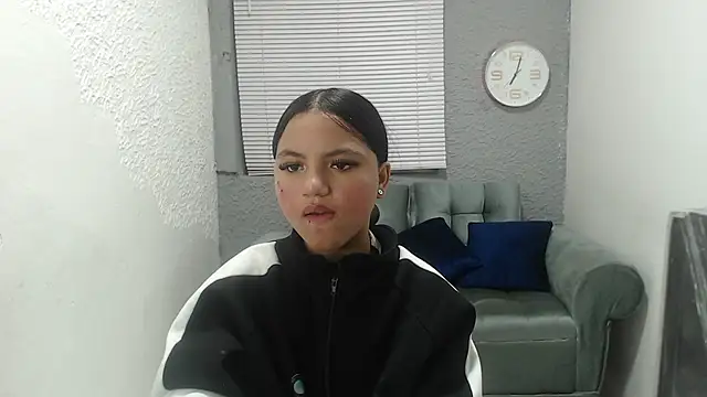 Snapshot of kimmyfuckass chatting on 04-23-26, 12:22 kimmyfuckass online show from 04-23-26, 12:22