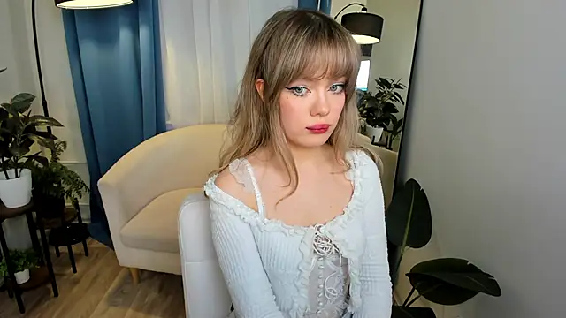 Snapshot of _alice_bloom_ chatting on 03-04-26, 02:36 alice bloom online show from 03-04-26, 02:36