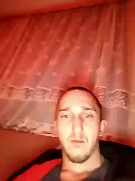 Mahmaze online show from 03-26-26, 02:21