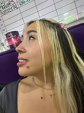 ManuelaVeeleez online show from 07-25-26, 03:36