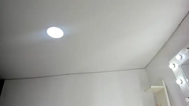 KoralCruz  online show from 04-13-26, 01:37