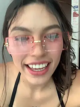 SweetCherry   online show from 03-30-26, 07:48