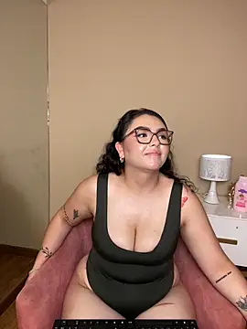 AlmaraRouge online show from 04-03-26, 07:53