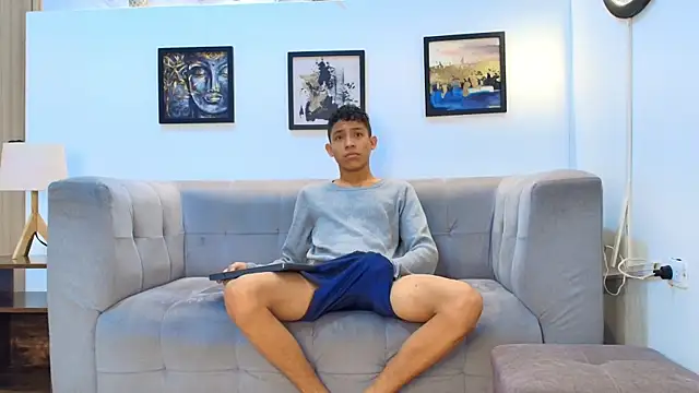 SKINNY BOYXXX online show from 04-09-26, 07:25