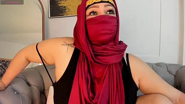  Azahaaraa  online show from 04-19-26, 03:29