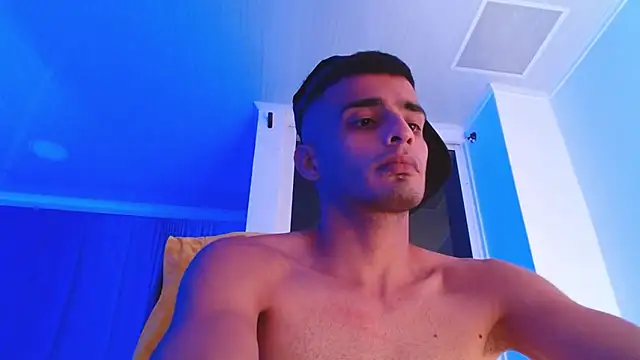 Snapshot of Bad_Boy_Carter69 chatting on 05-31-26, 04:40 Bad Boy Carter69 online show from 05-31-26, 04:40