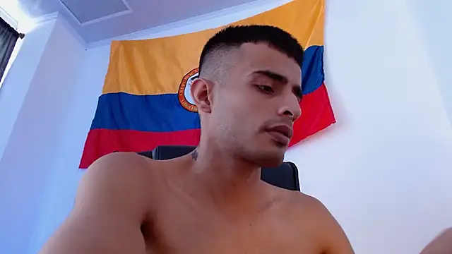Snapshot of Bad_Boy_Carter69 chatting on 07-09-26, 04:17 Bad Boy Carter69 online show from 07-09-26, 04:17