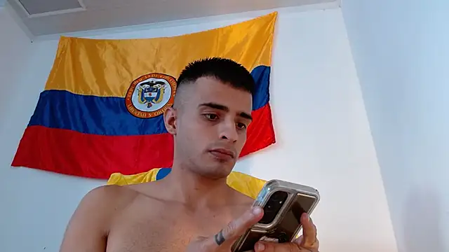 Snapshot of Bad_Boy_Carter69 chatting on 07-12-26, 10:32 Bad Boy Carter69 online show from 07-12-26, 10:32