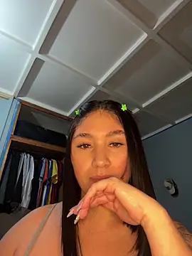 Holy Desiree online show from 04-01-26, 11:56