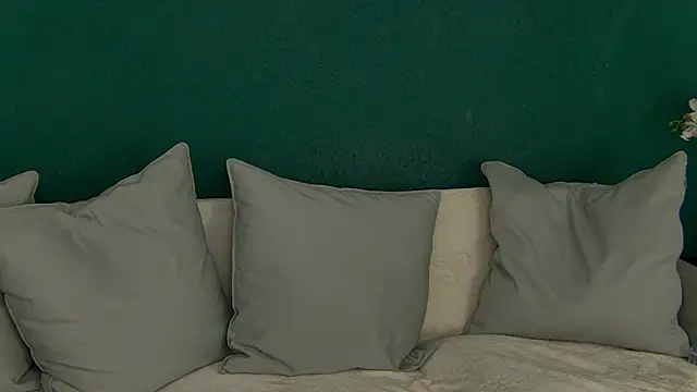 SkinnyNatty online show from 03-29-26, 04:03