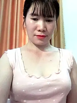Bondgirl 9 online show from 05-16-26, 06:45