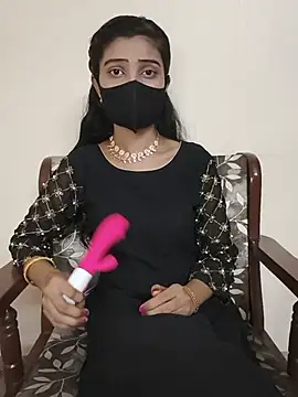 Snapshot of Rubina_69 chatting on 06-09-26, 02:07 Rubina 69 online show from 06-09-26, 02:07