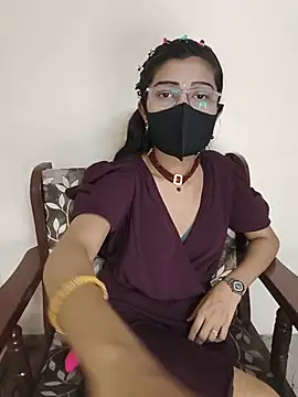 Snapshot of Rubina_69 chatting on 06-17-26, 08:30 Rubina 69 online show from 06-17-26, 08:30