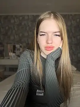 KayShaw online show from 04-29-26, 04:38
