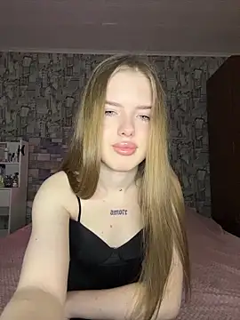 KayShaw online show from 03-18-26, 05:32