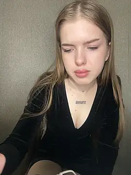 KayShaw online show from 03-10-26, 05:22