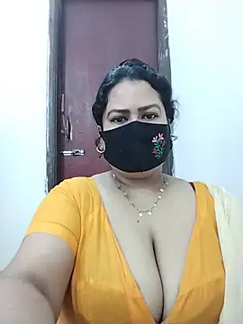 Snapshot of Star--Girl chatting on 07-22-26, 01:40 Star--Girl online show from 07-22-26, 01:40