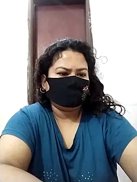 Star--Girl online show from 04-17-26, 12:02