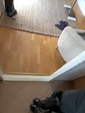 SkinnyLilly online show from 04-21-26, 01:28