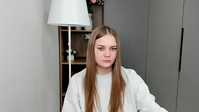 MindiFollman online show from 03-10-26, 06:28