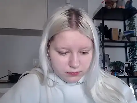 LenaSecret19 online show from 05-12-26, 05:48