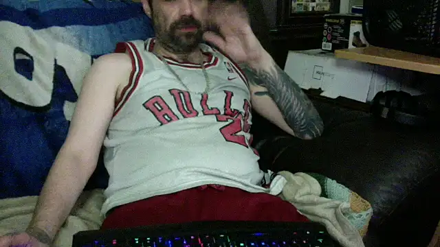 Snapshot of KinkyTOMan chatting on 06-12-26, 09:07 KinkyTOMan online show from 06-12-26, 09:07