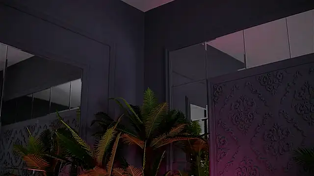 BrattyScarlet online show from 04-14-26, 05:56