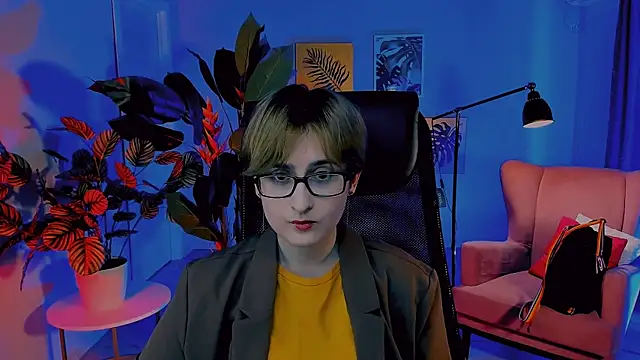 LixeLuna online show from 04-16-26, 06:25