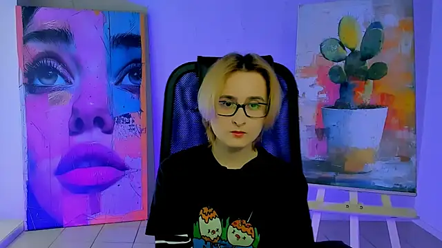 LixeLuna online show from 03-04-26, 09:39