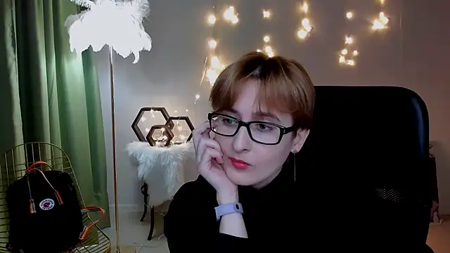 LixeLuna online show from 03-13-26, 06:29