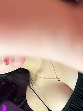 hot-cumplay online show from 03-08-26, 05:55