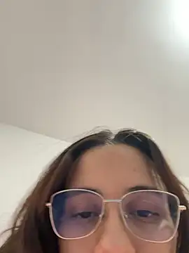 Snapshot of Nicole_Cute04 chatting on 07-19-26, 03:26 Nicole Cute04 online show from 07-19-26, 03:26