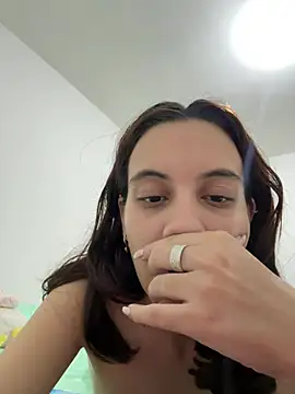 Snapshot of Nicole_Cute04 chatting on 07-03-26, 04:41 Nicole Cute04 online show from 07-03-26, 04:41