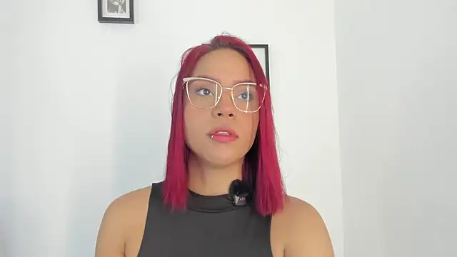 Im Scarlett  online show from 03-31-26, 05:26