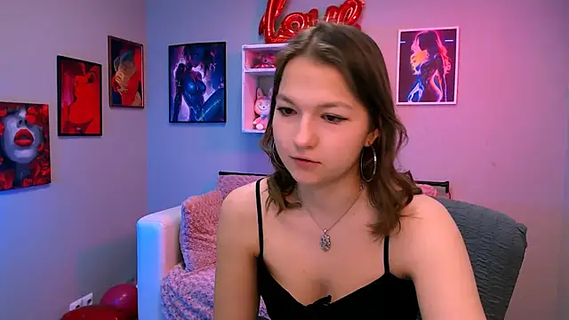 Snapshot of liana_best chatting on 04-04-26, 05:47 liana best online show from 04-04-26, 05:47