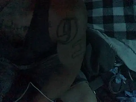 Donkie909 online show from 04-19-26, 02:23