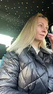 Secret Ladyx online show from 03-17-26, 06:27