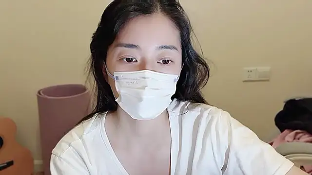 Snapshot of jinxiyao01 chatting on 05-07-26, 03:15 jinxiyao01 online show from 05-07-26, 03:15