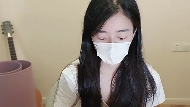 Snapshot of jinxiyao01 chatting on 05-12-26, 02:52 jinxiyao01 online show from 05-12-26, 02:52