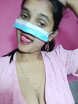Snapshot of Sexy_Sonniyaa chatting on 05-31-26, 07:03 Sexy Sonniyaa online show from 05-31-26, 07:03