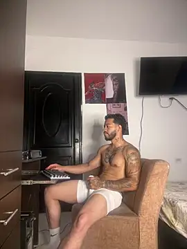 Kenny romano online show from 04-12-26, 10:46