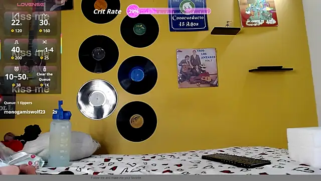 lilithevil32 online show from 06-19-26, 03:23