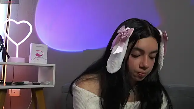 Im Elaris online show from 03-13-26, 02:33