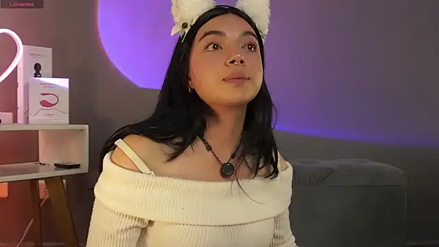 Im Elaris online show from 03-25-26, 02:49