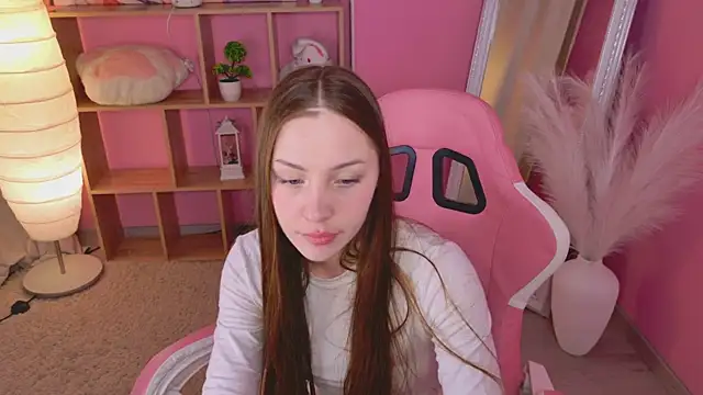 I m Regina online show from 03-27-26, 08:26