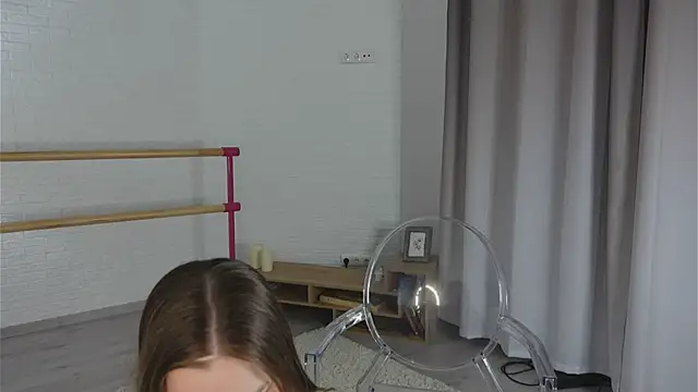 I m Regina online show from 03-12-26, 05:55