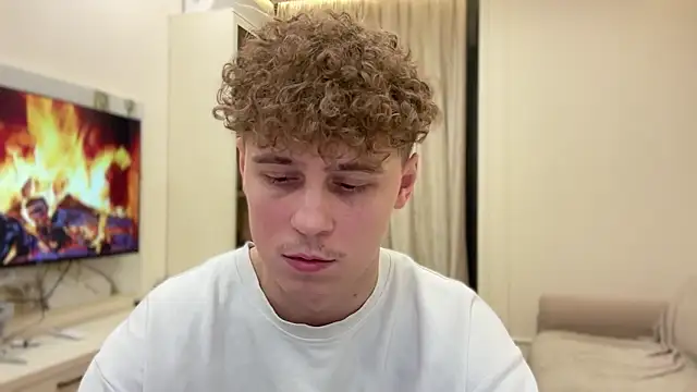 Snapshot of SinsofTyler chatting on 03-03-26, 06:59 SinsofTyler online show from 03-03-26, 06:59