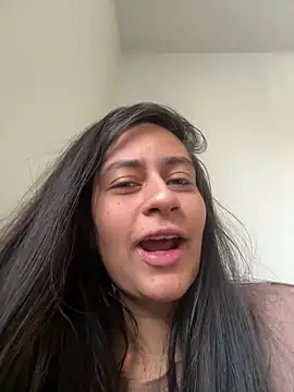 Geovana blan online show from 03-29-26, 07:48