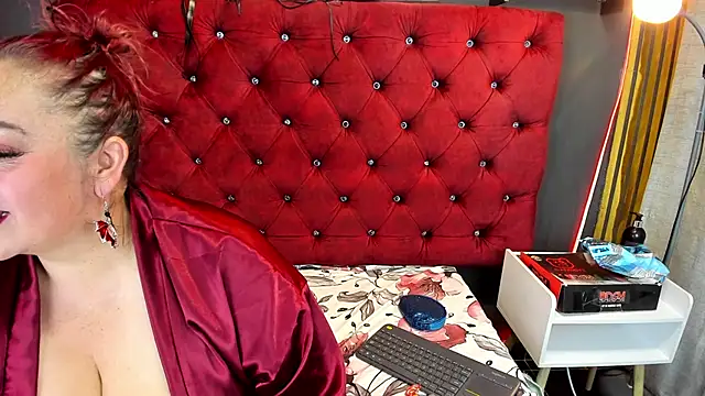 Snapshot of Sarah__Moonx chatting on 04-30-26, 06:59 Sarah Moonx online show from 04-30-26, 06:59