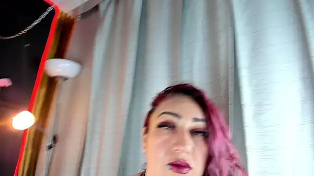 Snapshot of Sarah__Moonx chatting on 04-29-26, 07:09 Sarah Moonx online show from 04-29-26, 07:09